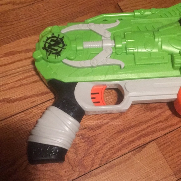 Nerf Zombie Ripchain - Picture 5 of 6